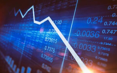 鲍威尔称美联储无需急于降息！特斯拉跌超 6%，英伟达止步五连阳